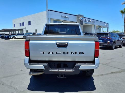 Used 2024 Toyota Tacoma TRD Sport w/ TRD Sport Upgrade Package RWD image 11