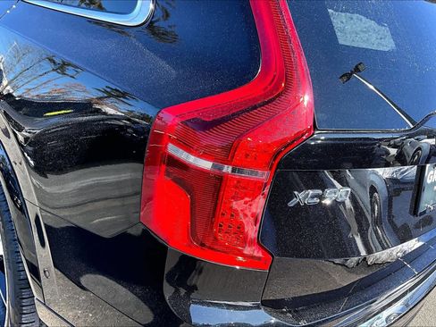 Certified 2023 Volvo XC90 B6 Plus w/ Protection Package image 27