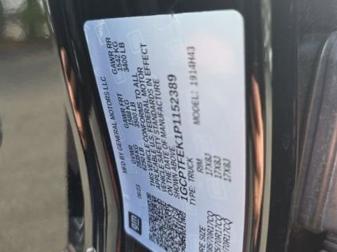 Used 2023 Chevrolet Colorado ZR2 w/ ZR2 Convenience Package III image 10