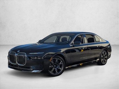 Certified 2024 BMW i7 xDrive60 w/ Executive Package image 1