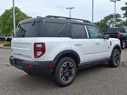 New 2025 Ford Bronco Sport Outer Banks w/ Outer Banks Tech Package+ AWD/4WD image 14