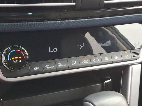 Used 2022 Kia Seltos S FWD image 16