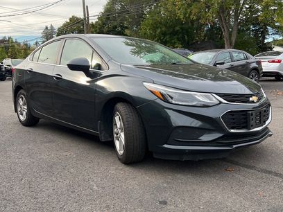 Used 2017 Chevrolet Cruze LT