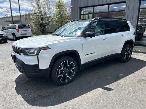 New 2026 Jeep Cherokee Overland w/ Advanced Pro Tech Group image 9