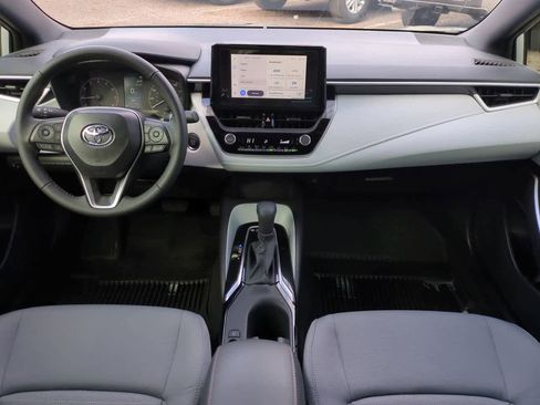 Certified 2025 Toyota Corolla SE image 14