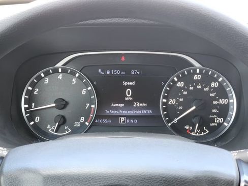 Used 2023 Nissan Frontier SV w/ Midnight Edition Package RWD image 14
