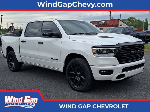 Used 2024 RAM 1500 Laramie AWD/4WD image 1
