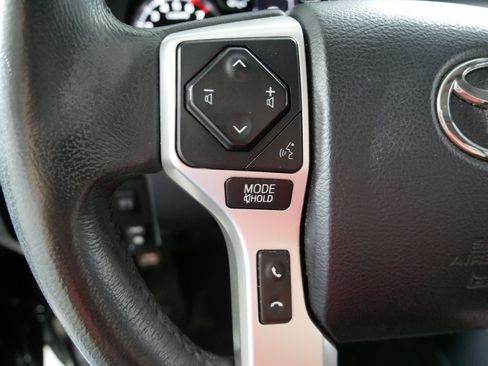 Used 2019 Toyota Tundra Platinum AWD/4WD image 27