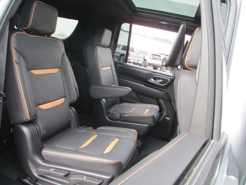 Used 2023 GMC Yukon XL AT4 w/ Max Trailering Package AWD/4WD image 30