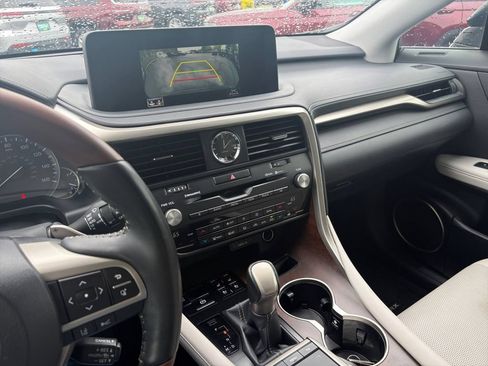 Used 2020 Lexus RX 350 AWD w/ Premium Package image 18