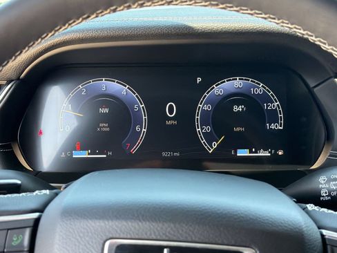 Certified 2025 Jeep Grand Cherokee L Limited w/ Luxury Tech Group II AWD/4WD image 22