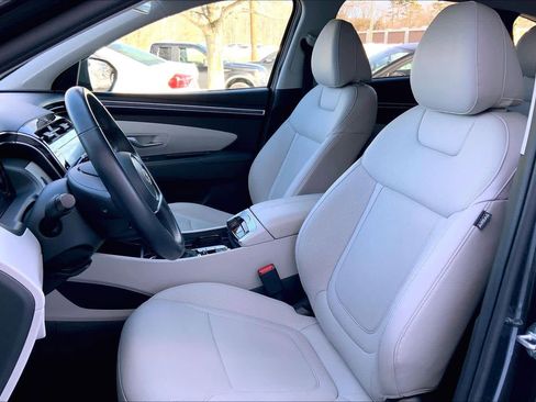 Used 2023 Hyundai Tucson SEL w/ Convenience Package image 9