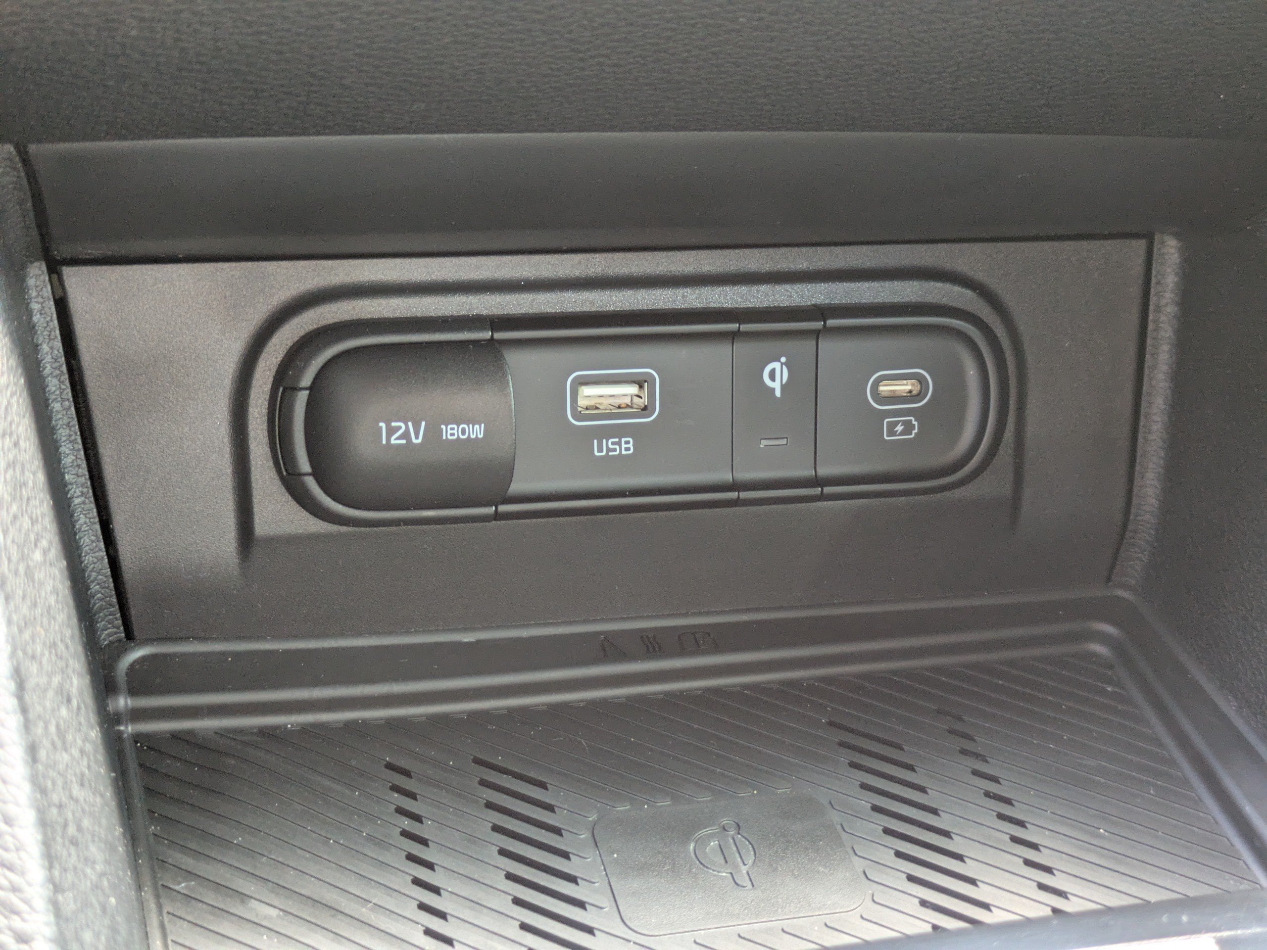 Used 2025 Kia Sportage SX FWD image 23