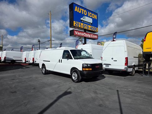 Used 2023 GMC Savana 2500 Extended w/ Driver Convenience Package image 26