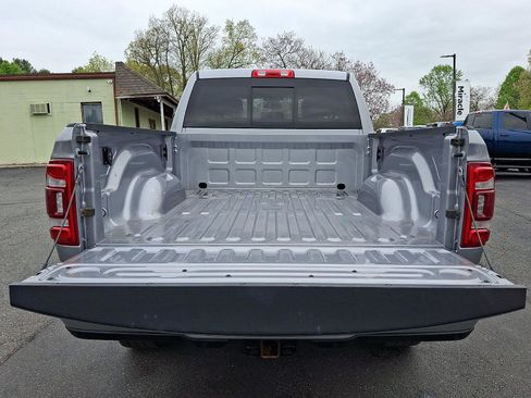 Used 2024 RAM 2500 Laramie AWD/4WD image 31