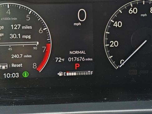 Used 2025 Honda HR-V Sport image 27