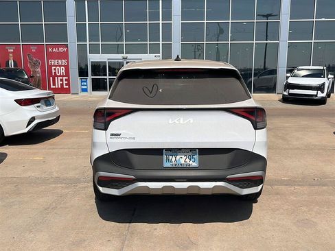 Used 2023 Kia Sportage EX FWD image 10