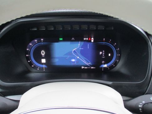 Certified 2023 Volvo XC90 B5 Core w/ Climate Package image 17