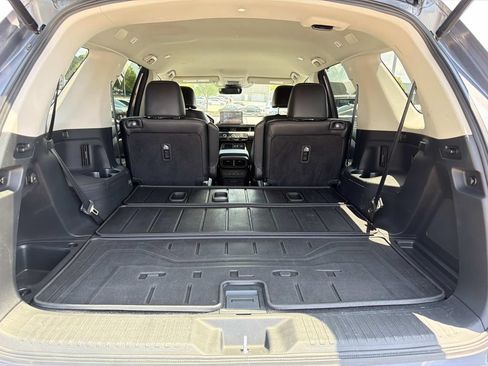 Used 2023 Honda Pilot EX-L image 12