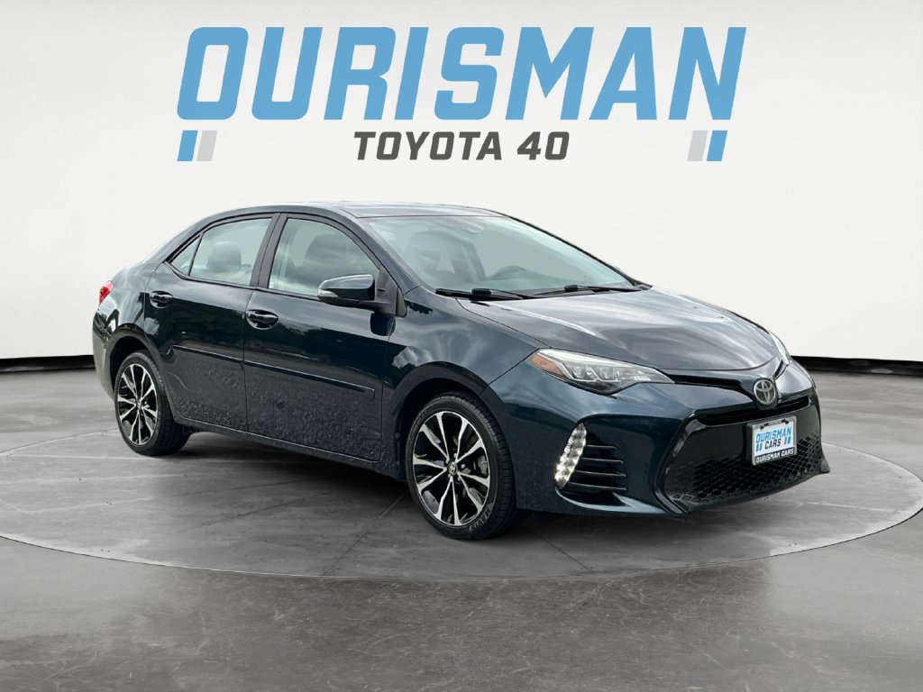 Used 2018 Toyota Corolla SE w/ SE Premium Package FWD image 1