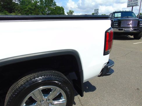 Used 2018 GMC Sierra 1500 SLT AWD/4WD image 33