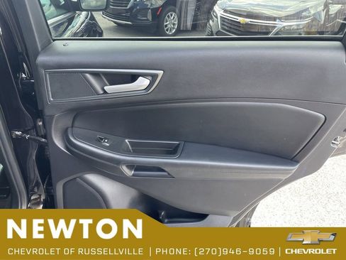 Used 2020 Ford Edge SE AWD/4WD image 27