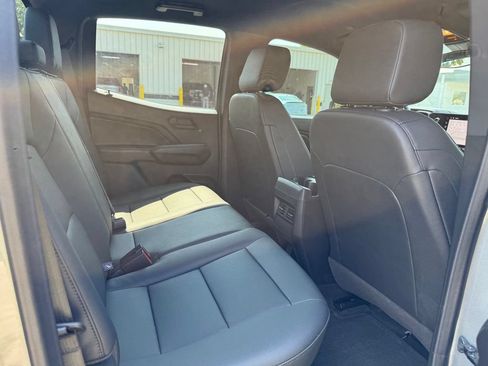 Used 2026 Chevrolet Colorado Trail Boss AWD/4WD image 13