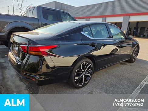 Used 2025 Nissan Altima 2.5 SR image 15