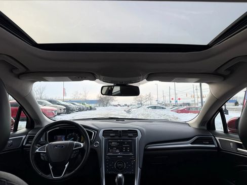 Used 2014 Ford Fusion Energi Titanium w/ Driver Assist Package image 22