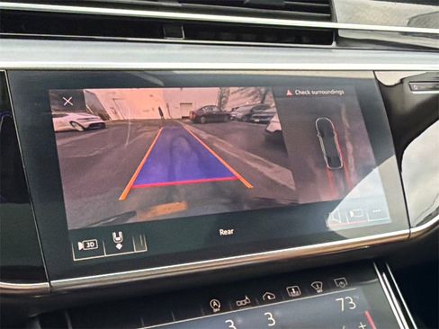 Used 2020 Audi S8 L image 32