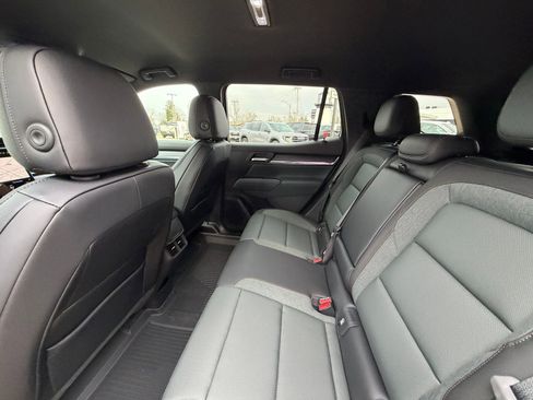 New 2026 GMC Terrain AT4 image 5