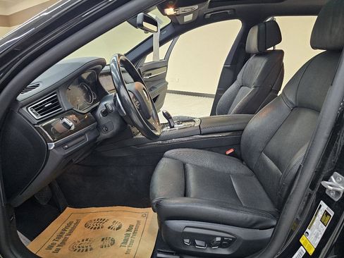 Used 2015 BMW 740Li image 18
