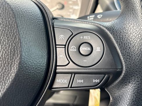 Used 2024 Toyota Corolla LE image 13