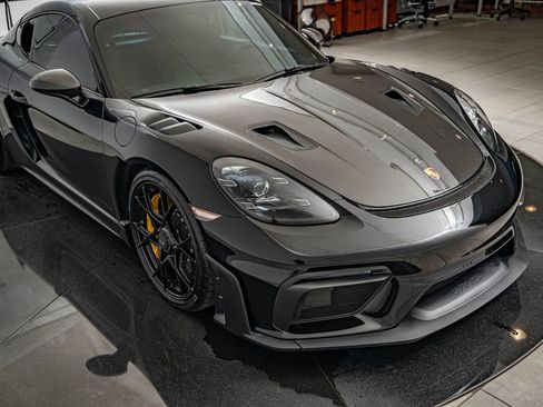 Certified 2024 Porsche 718 Cayman GT4 RS RWD image 20