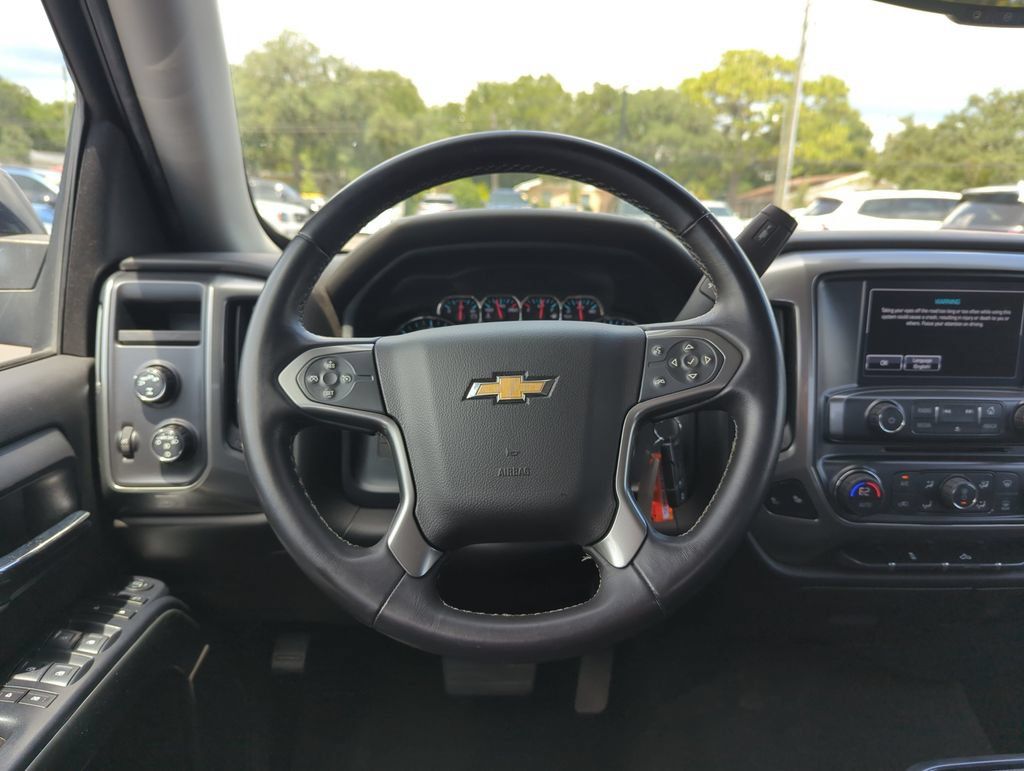 Used 2018 Chevrolet Silverado 1500 LT w/ All Star Edition AWD/4WD image 17
