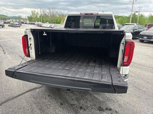 Used 2019 GMC Sierra 1500 Denali w/ Denali Ultimate Package AWD/4WD image 12