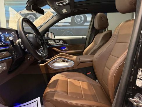 Certified 2025 Mercedes-Benz GLS 450 4MATIC image 17