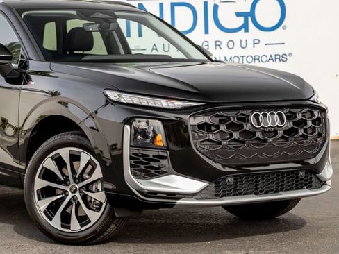 New 2026 Audi Q3 quattro 2.0T AWD/4WD image 5