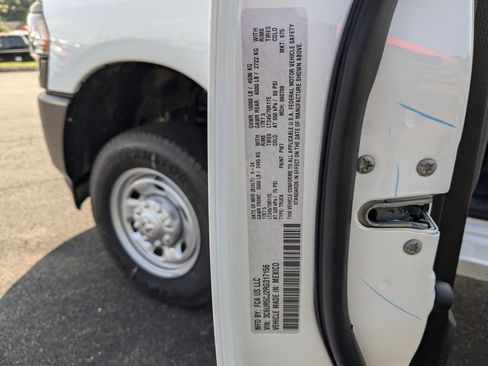 Used 2024 RAM 2500 Tradesman w/ Bed Utility Group image 30