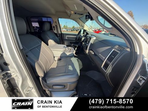 Used 2019 RAM 1500 Big Horn image 32