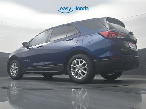 Used 2022 Chevrolet Equinox LS FWD image 31