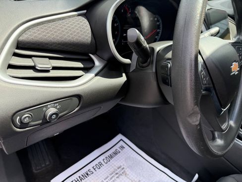 Used 2019 Chevrolet Malibu LS FWD image 22