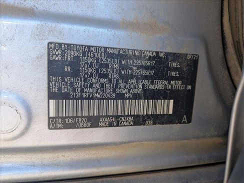 Used 2021 Toyota RAV4 LE w/ Carpet Mat Package (TMS) image 16