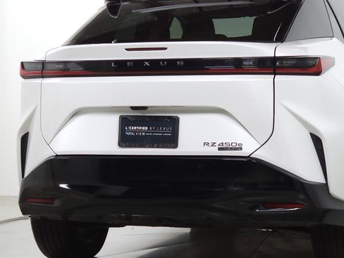 Certified 2023 Lexus RZ 450e Premium w/ Technology Package AWD/4WD image 11