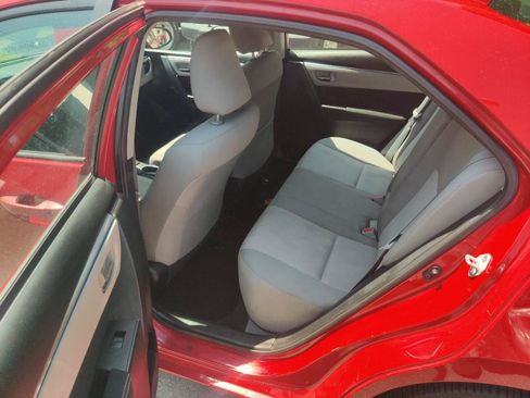Used 2015 Toyota Corolla LE FWD image 13