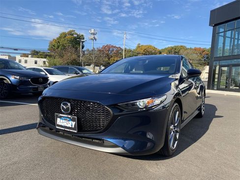 Used 2024 MAZDA MAZDA3 s image 2