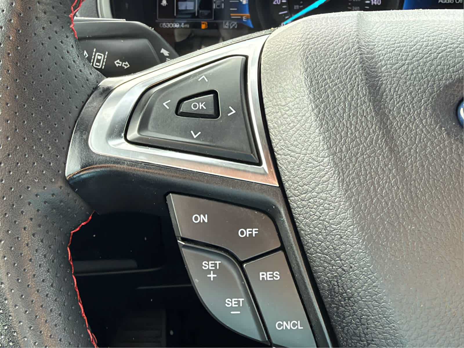 Used 2024 Ford Edge ST-Line AWD/4WD image 10