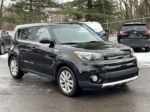 Used 2017 Kia Soul + w/ UVO Package image 26