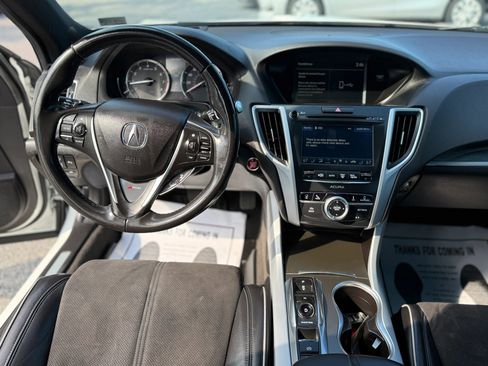 Used 2020 Acura TLX 3.5 w/Technology Pkg & A-SPEC image 17