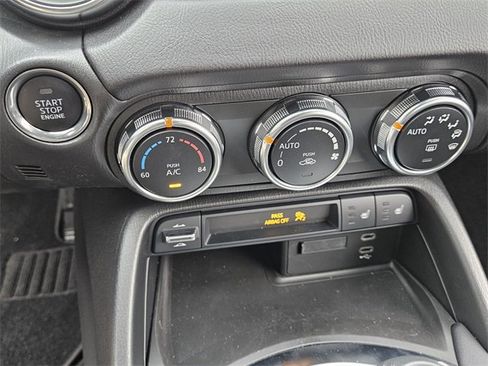 Used 2025 MAZDA MX-5 Miata RF Grand Touring image 22